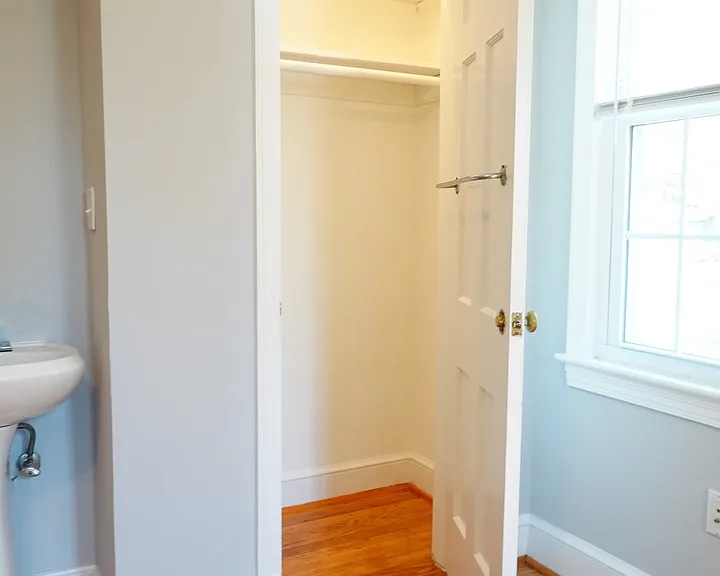 800 Maplewood Ave — Photo 83