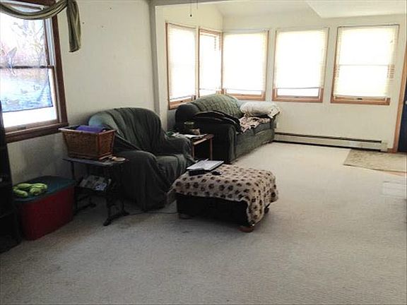 4th image of 12133 Beach St