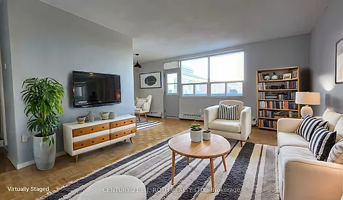 98 Holgate St #401 Photo 1