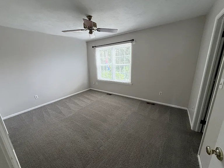 5789 Rivermill Cir — Photo 7