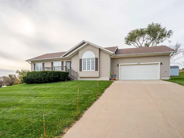 620 Lynn Dr, Merrill, IA 51038