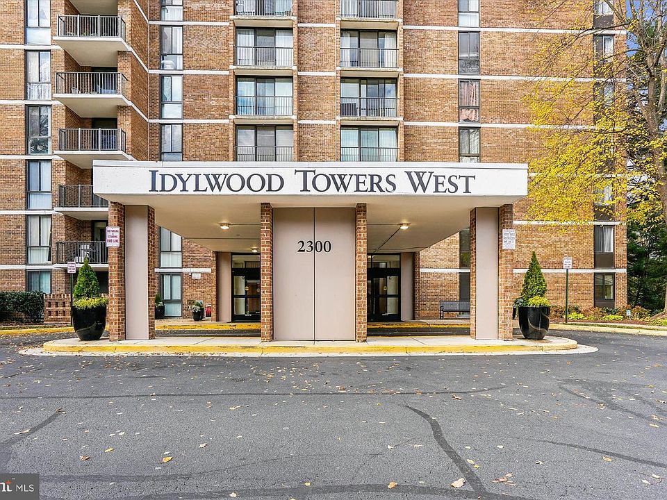 1st image of 2300 Pimmit Dr #0