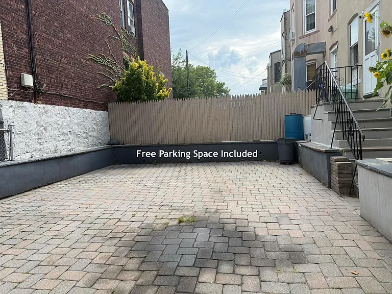 32 Concord St #2 — Photo 38
