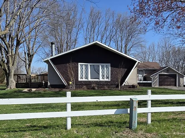 10600 Osage Rd, Prophetstown, IL 61277