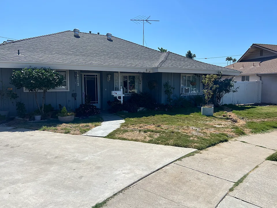 14212 Quent Dr