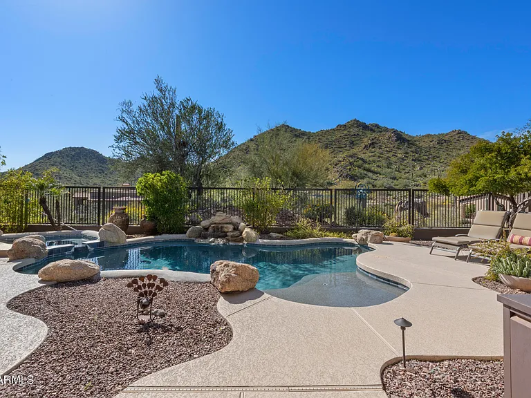 12748 N 145th Way — Photo 49