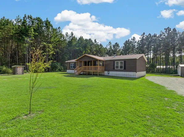1308 Whitehouse Rd, Summerville, SC 29486