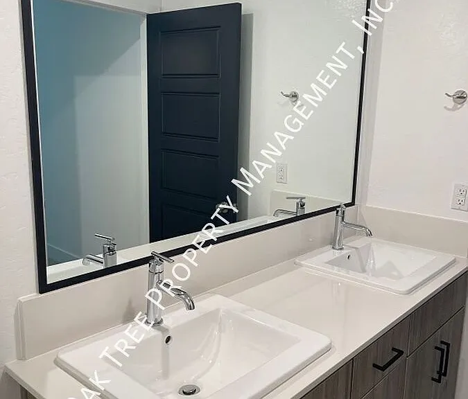10918 N Honeysuckle Dr — Photo 15