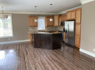 2966 Creekside Ct, Stow, OH 44224