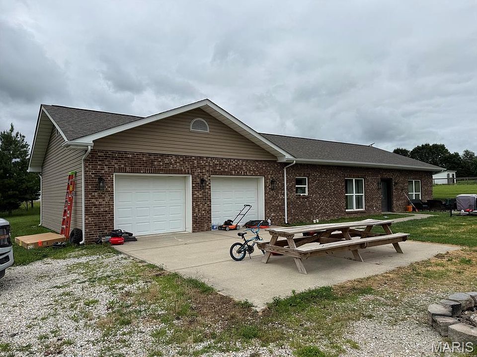 1st image of 74 Block Ln