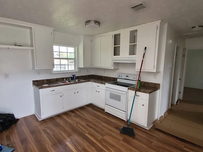 3357 Meadow Ln — Photo 13
