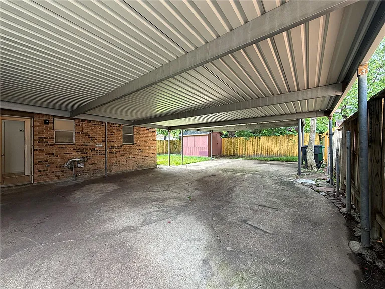 8842 Barton St — Photo 17