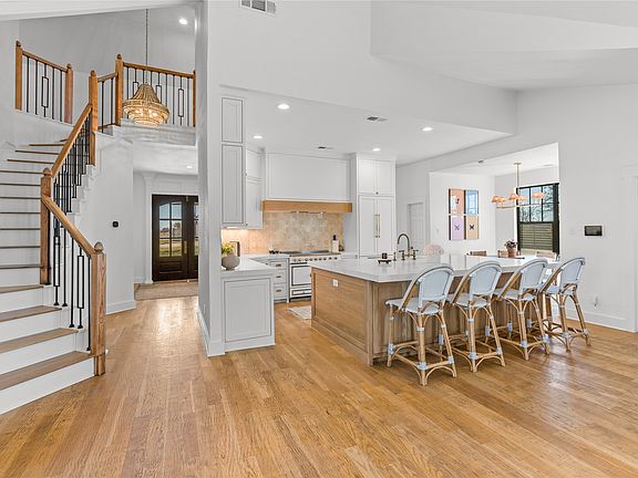 2nd image of 990 Cornelius Rd