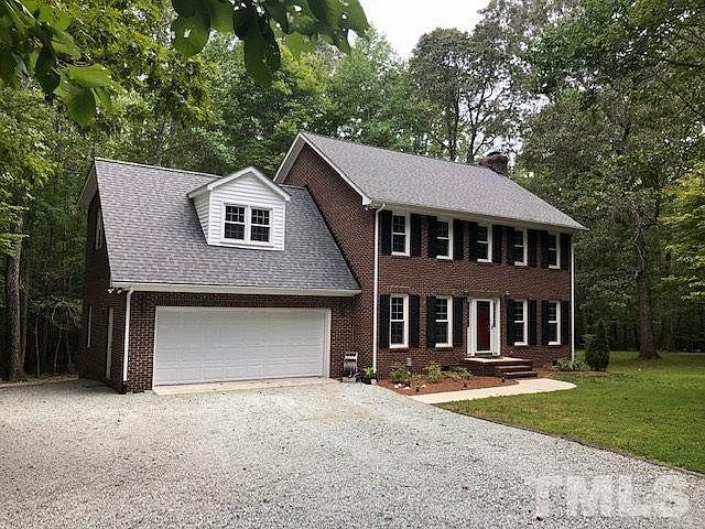 2nd image of 4015 Woodland Park Dr