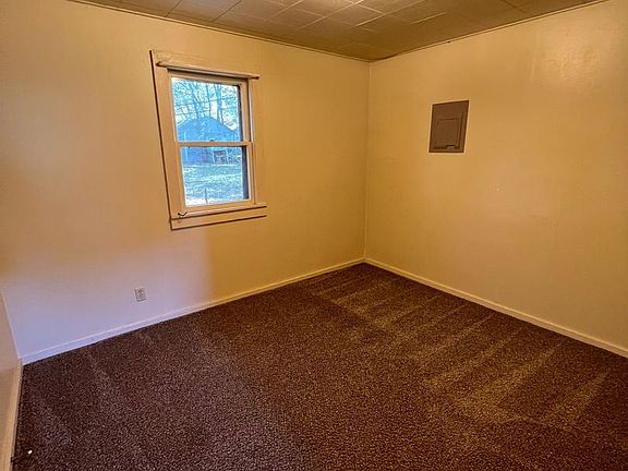 5th image of 223 W Home St