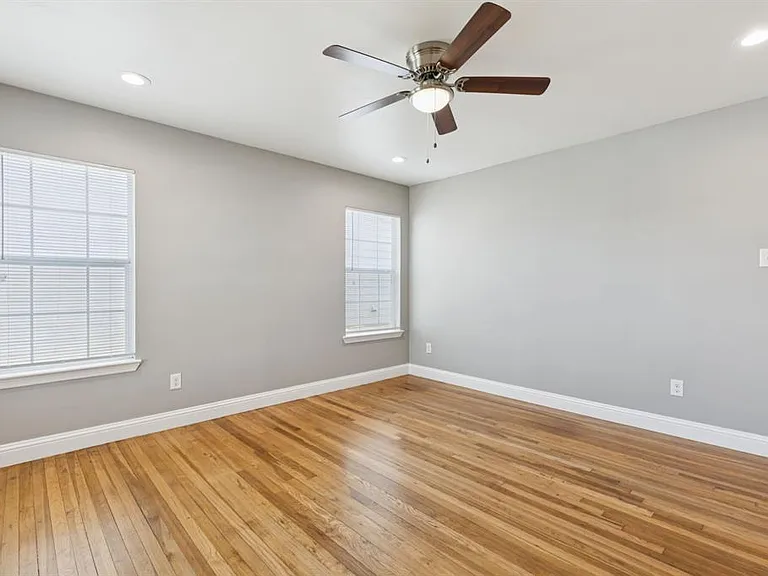 3222 Inwood Rd — Photo 20