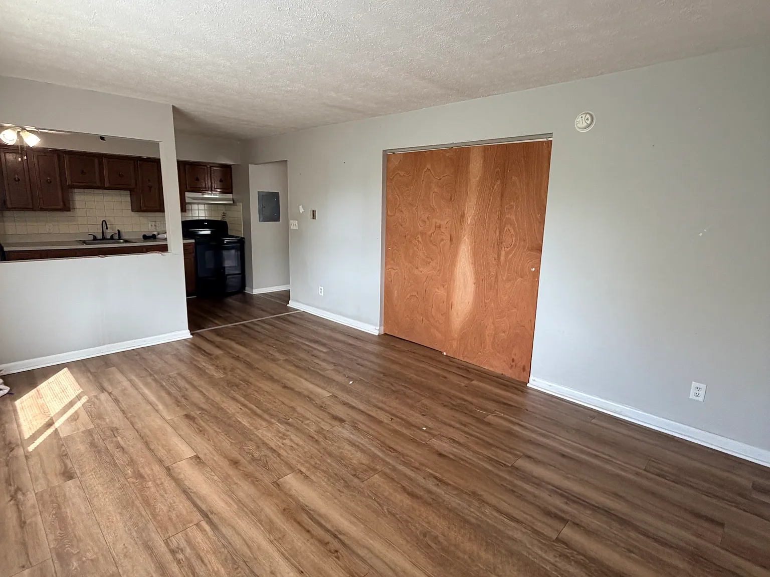 1 bed, 625 sqft, $1,325 — Photo 2