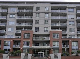 46 W 9th St NE #320, Calgary, AB T2E7Y1