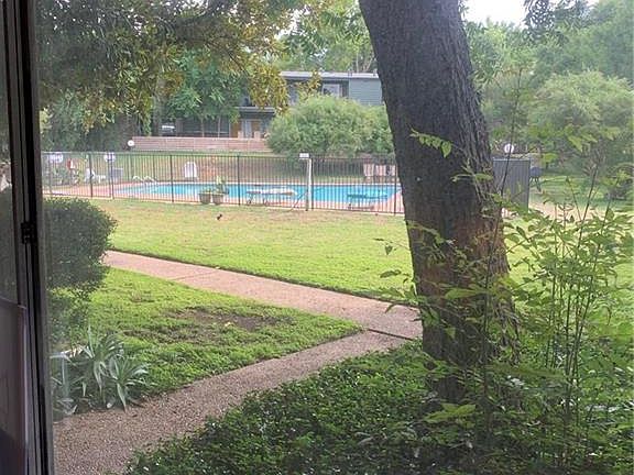 4th image of 1304 Mariposa Dr APT 125