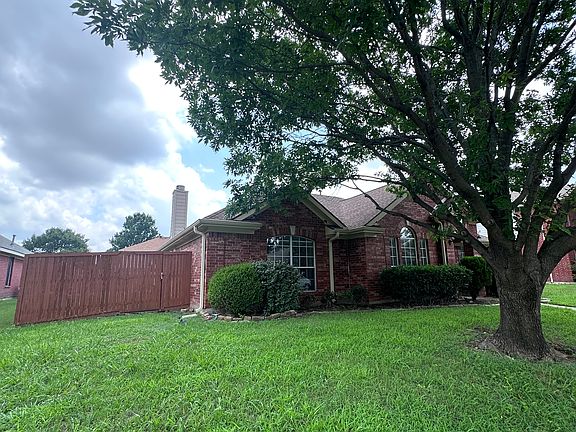 4th image of 10113 Noel Dr