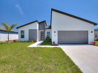 302 Elderberry Ct, Poinciana, FL 34759