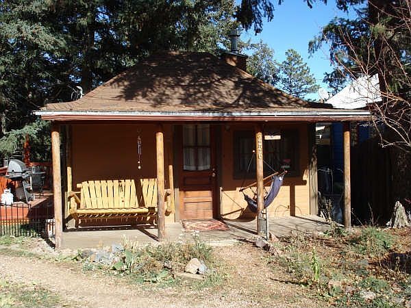 Easy, Breezy Mountain Life