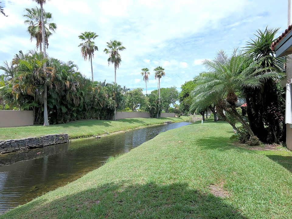 1st image of 8847 W Sunrise Blvd