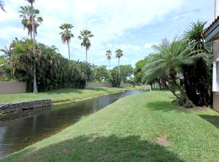 8847 W Sunrise Blvd, Plantation, FL 33322