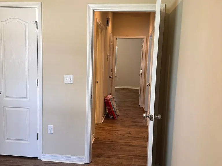 156 Creve Core Dr — Photo 34