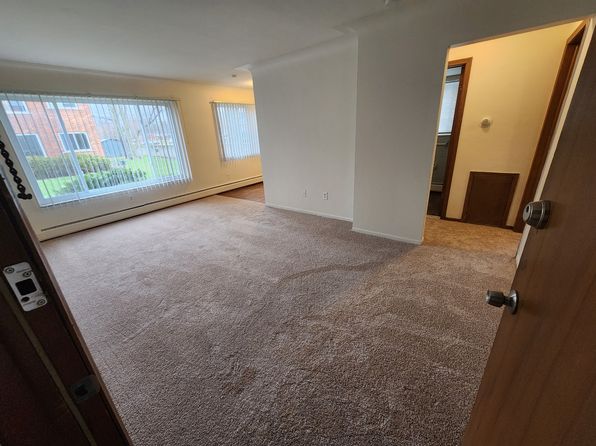 8310 Hall Rd APT 2