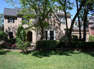 26 Glowing Star Pl, Spring, TX 77382