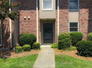 1853 N Quail Ridge Rd, Greenville, NC 27858