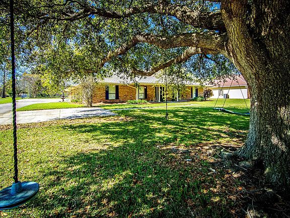 5th image of 220 Ouiski Bayou Dr