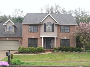 188 Pinedale Dr, Dover, OH
