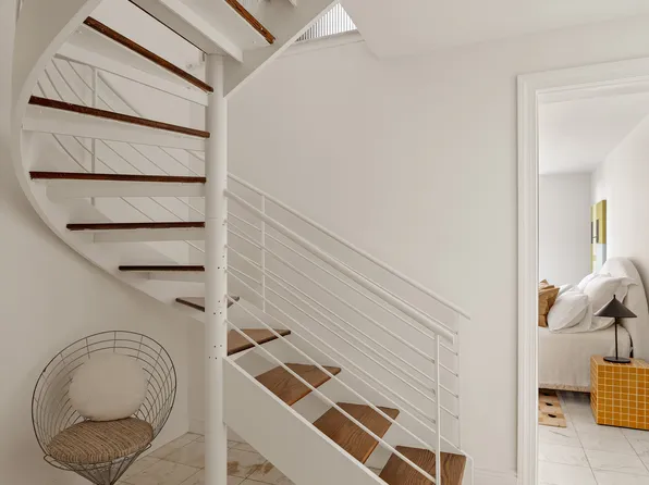 295 Greenwich Street image 9 of 21