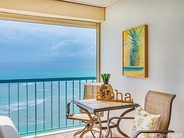 2877 Kalakaua Ave APT 1203, Honolulu, HI 96815