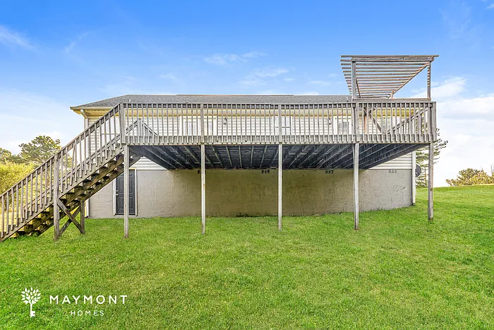 566 Commissary Rd — Photo 13