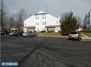 1017 Hopkins Ct, Holland, PA