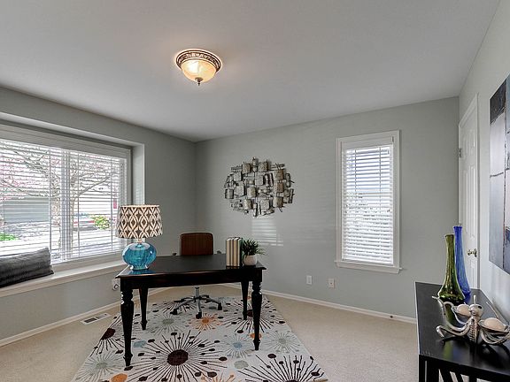 3rd image of 25029 SE 42nd Dr