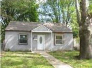 2805 Highland Dr, Kansas City, KS 66106