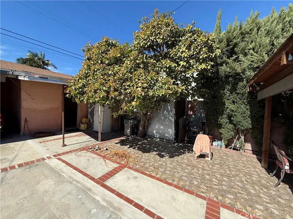 1447 N Avalon Blvd, Wilmington, CA 90744