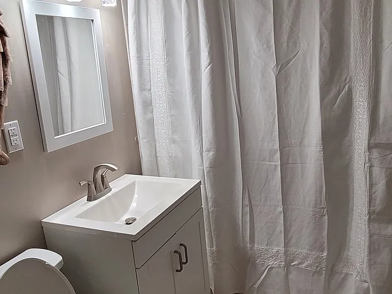 9 Treetop Cir #24 — Photo 9