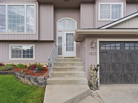 5th image of 1823 N Salmon River Ln