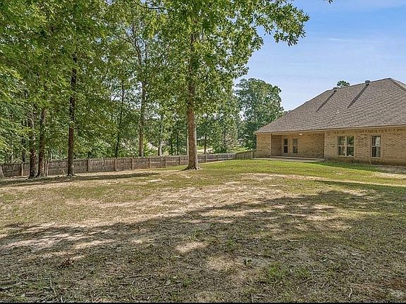 5th image of 230 County Road 7820
