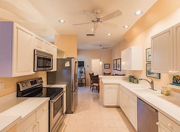 4th image of 3403 Wildwood Lake Cir