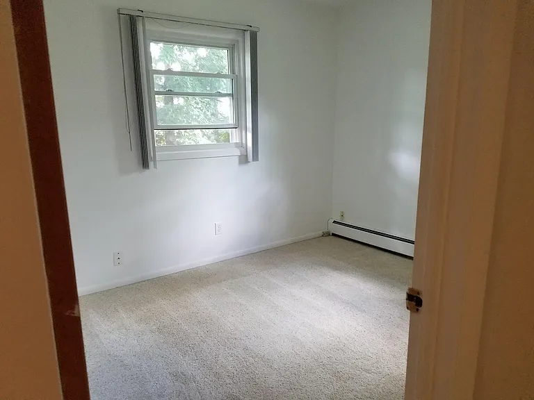 521 N Hagadorn Rd — Photo 11