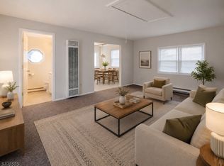 88 Trinity St, Newton, NJ 07860