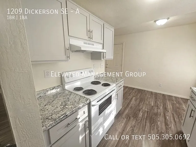 1209 Dickerson Dr SE #A — Photo 2