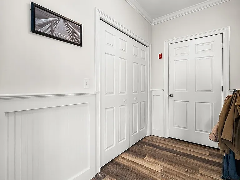 112 Main St #8 — Photo 12