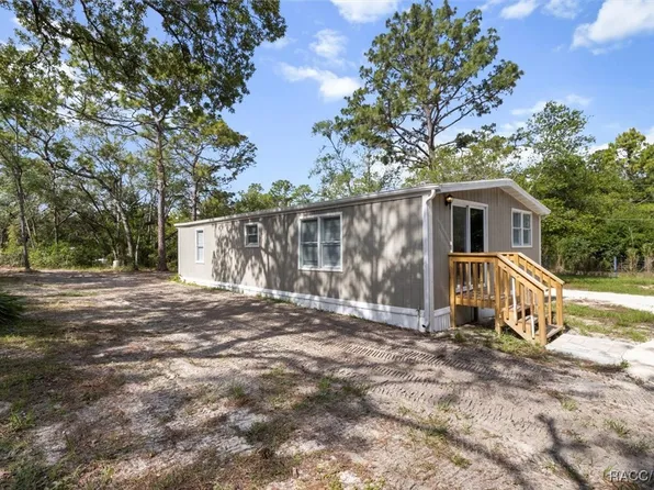 4926 W Meadow St, Homosassa, FL 34446